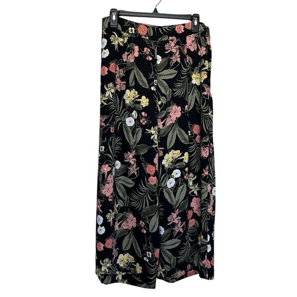 Liz Claiborne | Hawaiian Black Floral Wide Leg Pants Size 4 Gaucho Palazzo Crop - Picture 1 of 5